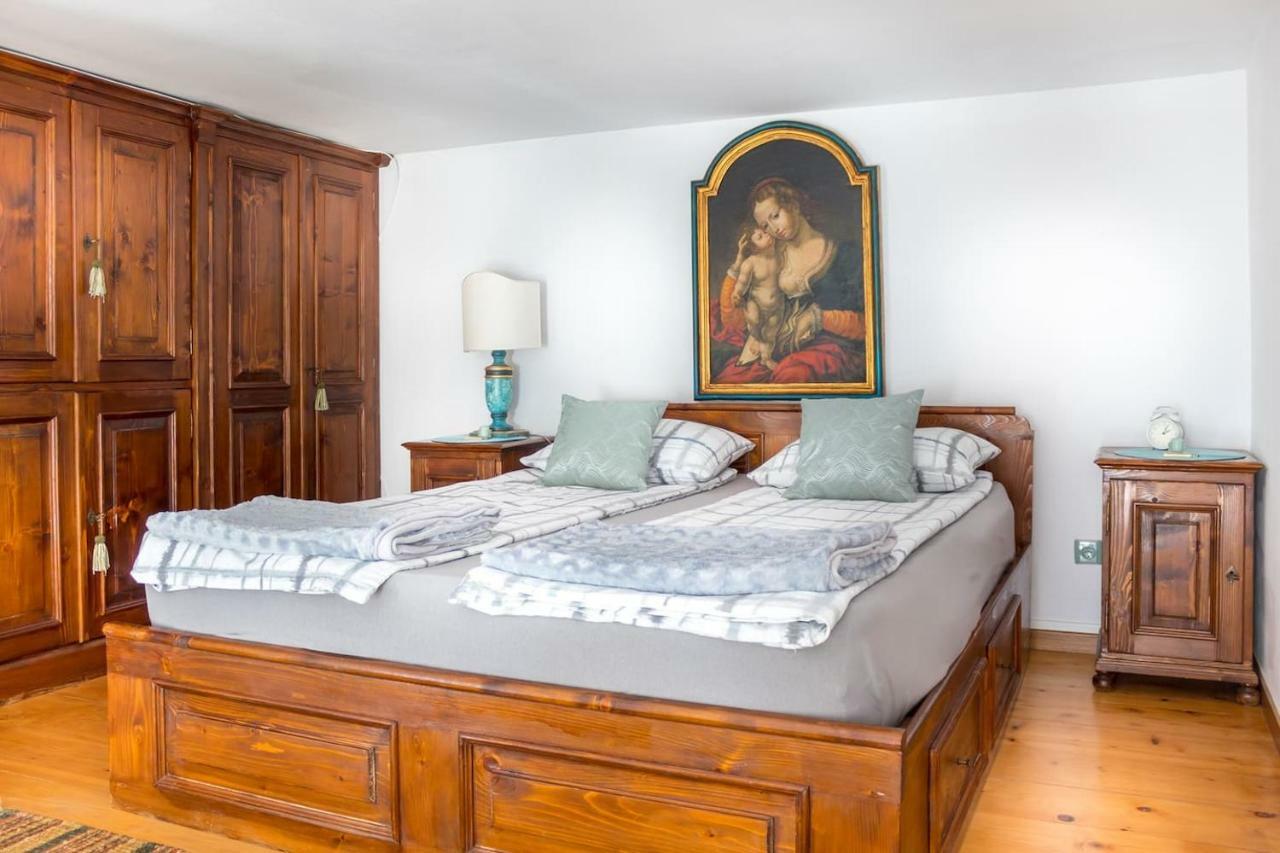5 Comfortable Apartment Near Old Town Center ティミショアラ エクステリア 写真